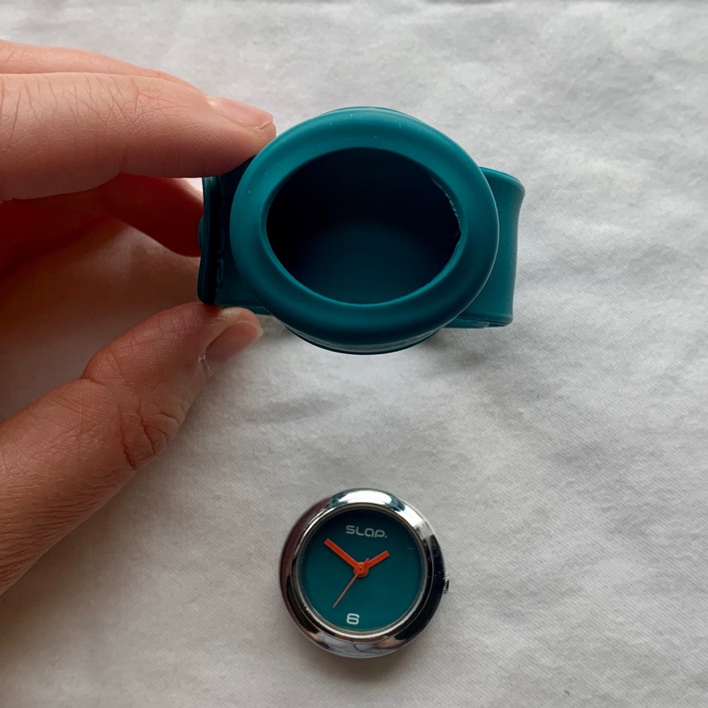 Slapwatch - Picture 3 of 4
